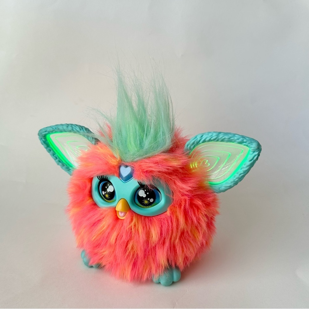 2023 Hasbro Furby Interactive Plush Toy